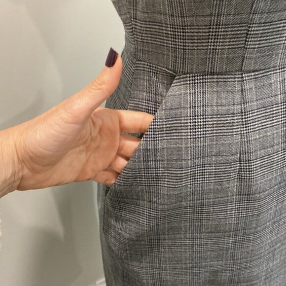 Banana Republic Fitted Gray Plaid Midi Dress Size 6 - Picture 3 of 16